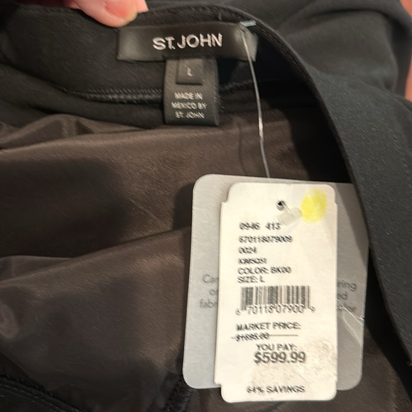 St. John NWT front leather contrast skinny black pull on pant. Size Lg - Picture 6 of 6